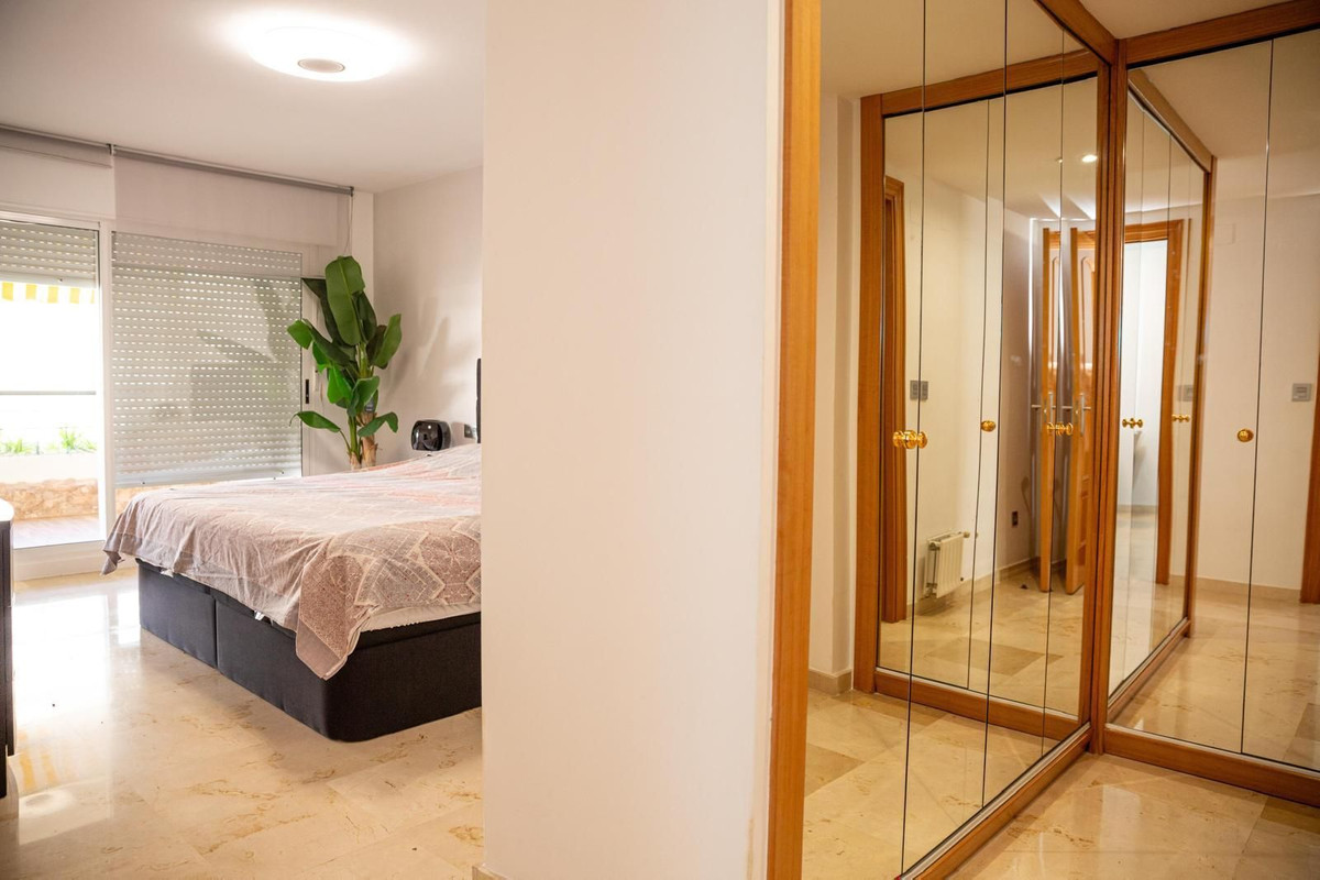 2 Bed Apartment for sale in Guadalmina Alta Costa Del Sol, Málaga, Spain