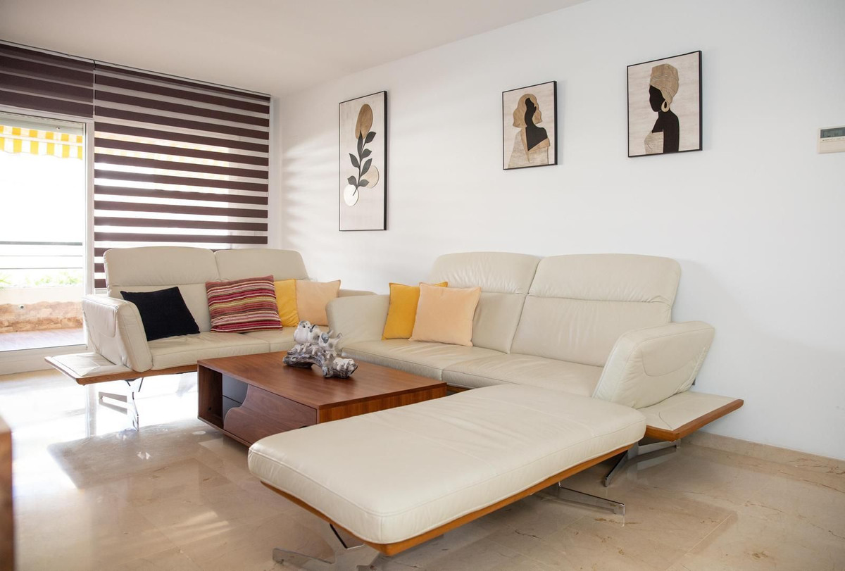 2 Bed Apartment for sale in Guadalmina Alta Costa Del Sol, Málaga, Spain