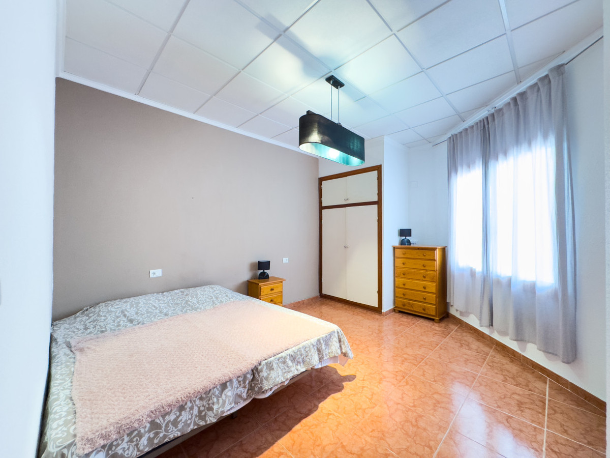 Se vende Apartamento Planta Baja de 3 dormitorios en Costa Blanca, Alicante, España