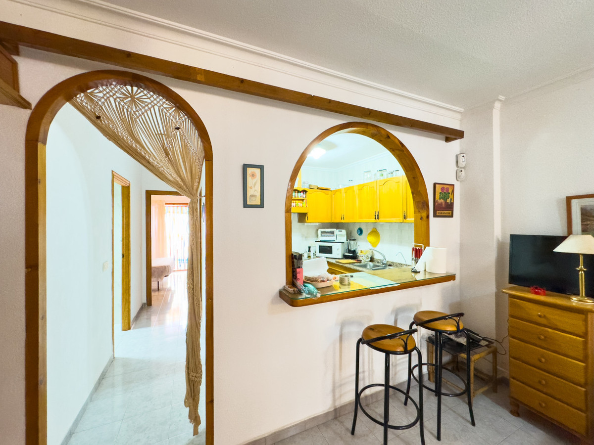 Se vende Apartamento Planta Baja de 2 dormitorios en Costa Blanca, Alicante, España