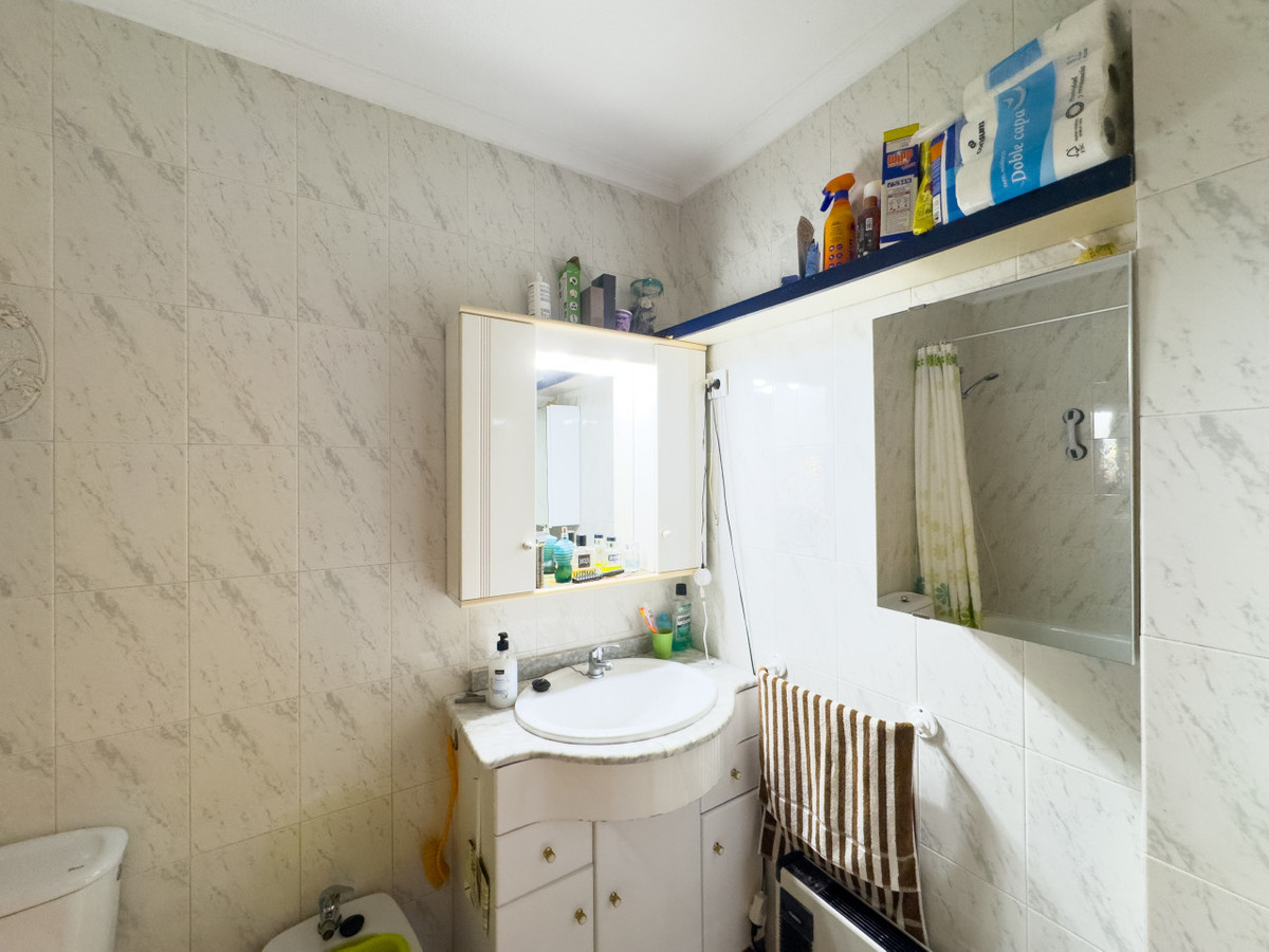Se vende Apartamento Planta Baja de 2 dormitorios en Costa Blanca, Alicante, España