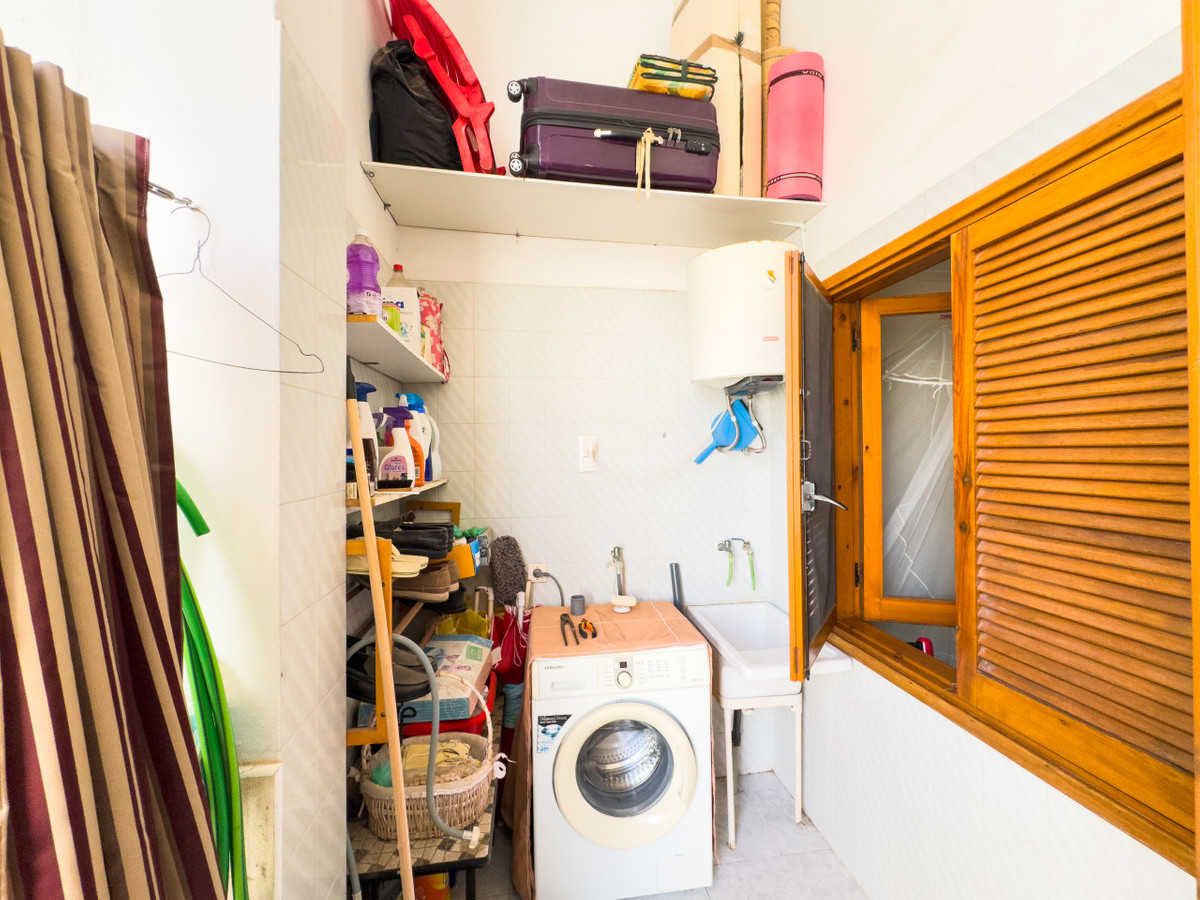 Se vende Apartamento Planta Baja de 2 dormitorios en Costa Blanca, Alicante, España