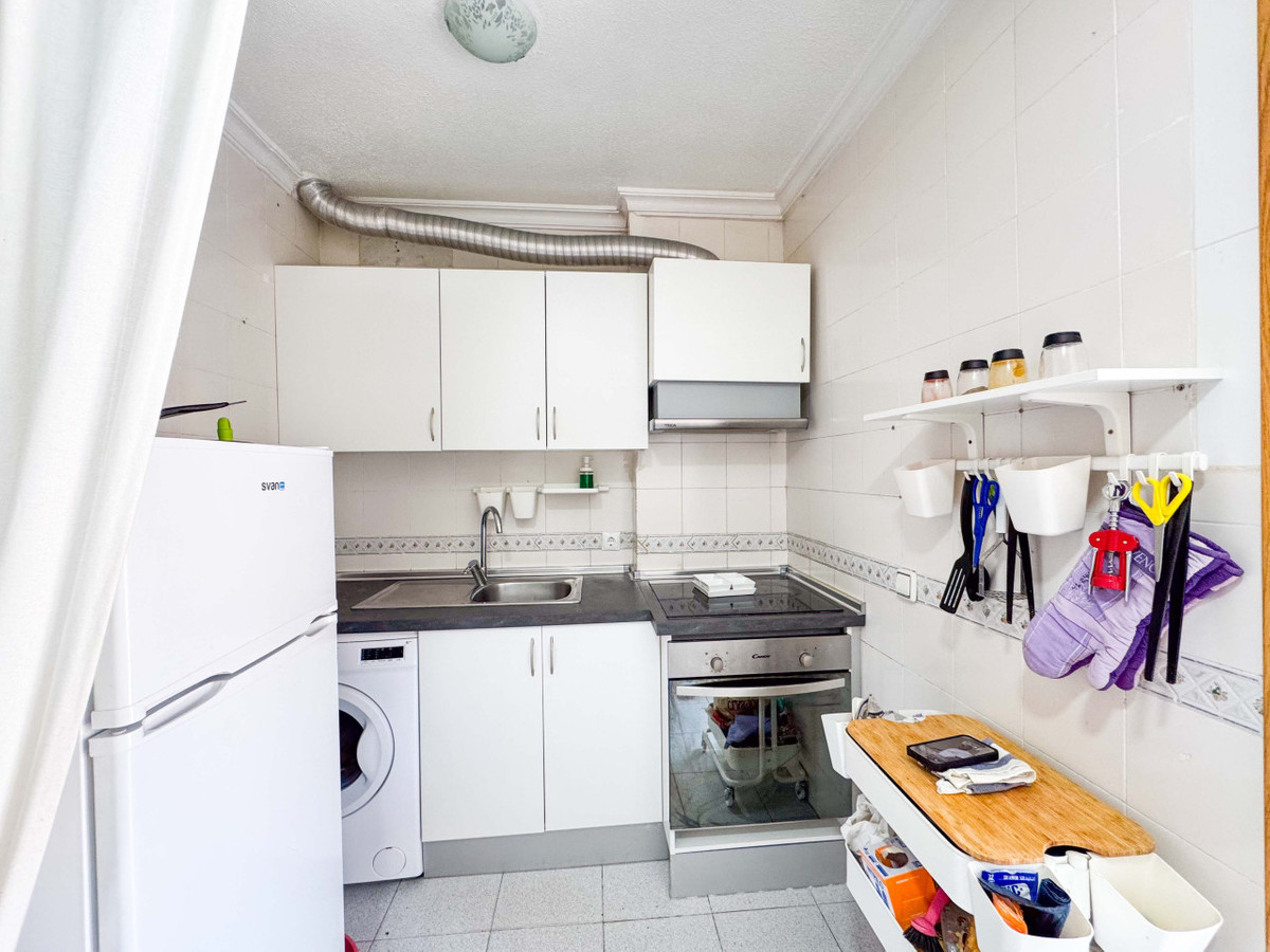 Se vende Apartamento Planta Media de 2 dormitorios en Costa Blanca, Alicante, España