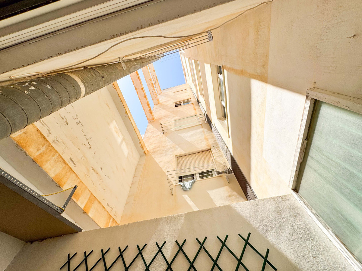 Se vende Apartamento Planta Media de 2 dormitorios en Costa Blanca, Alicante, España