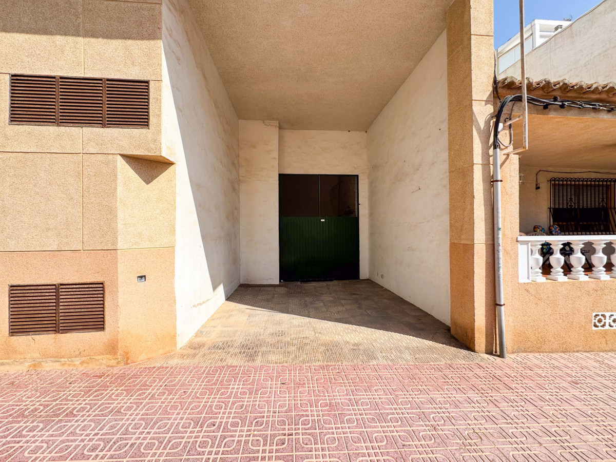 Se vende Garaje  en Costa Blanca, Alicante, España