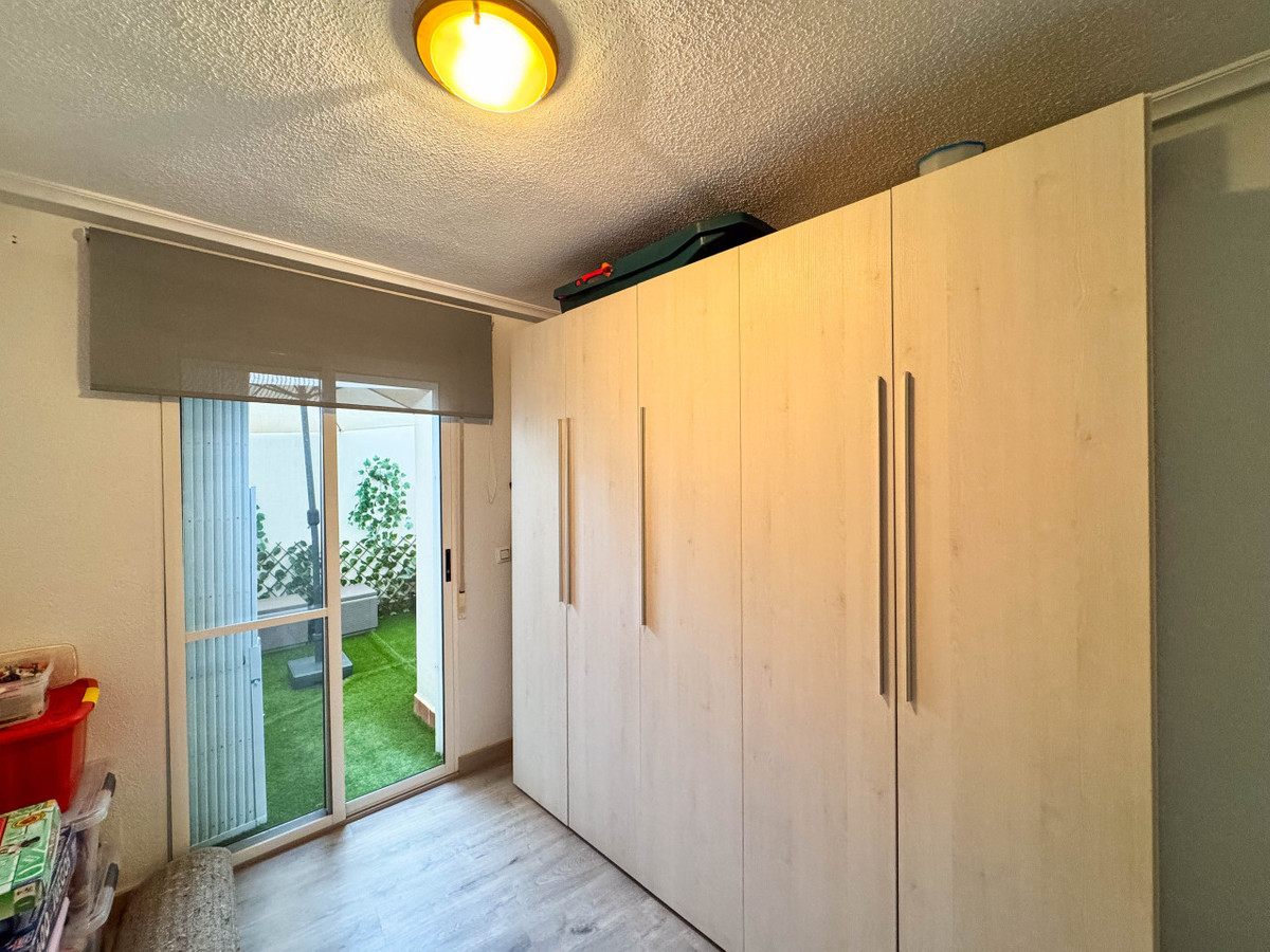 4 Bed Apartment for sale in Torrevieja Costa Blanca, Alicante, Spain