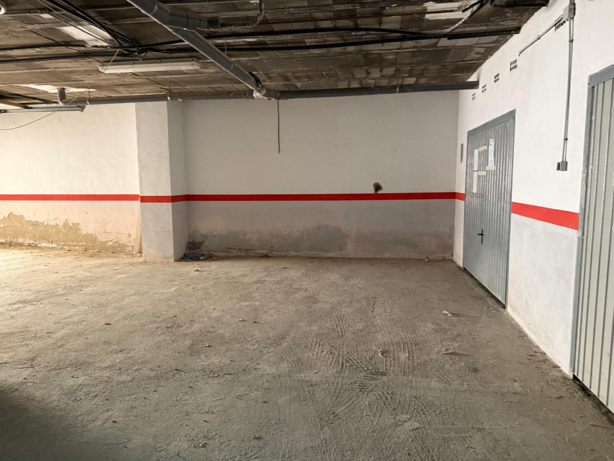 Se vende Garaje  en Costa Blanca, Alicante, España