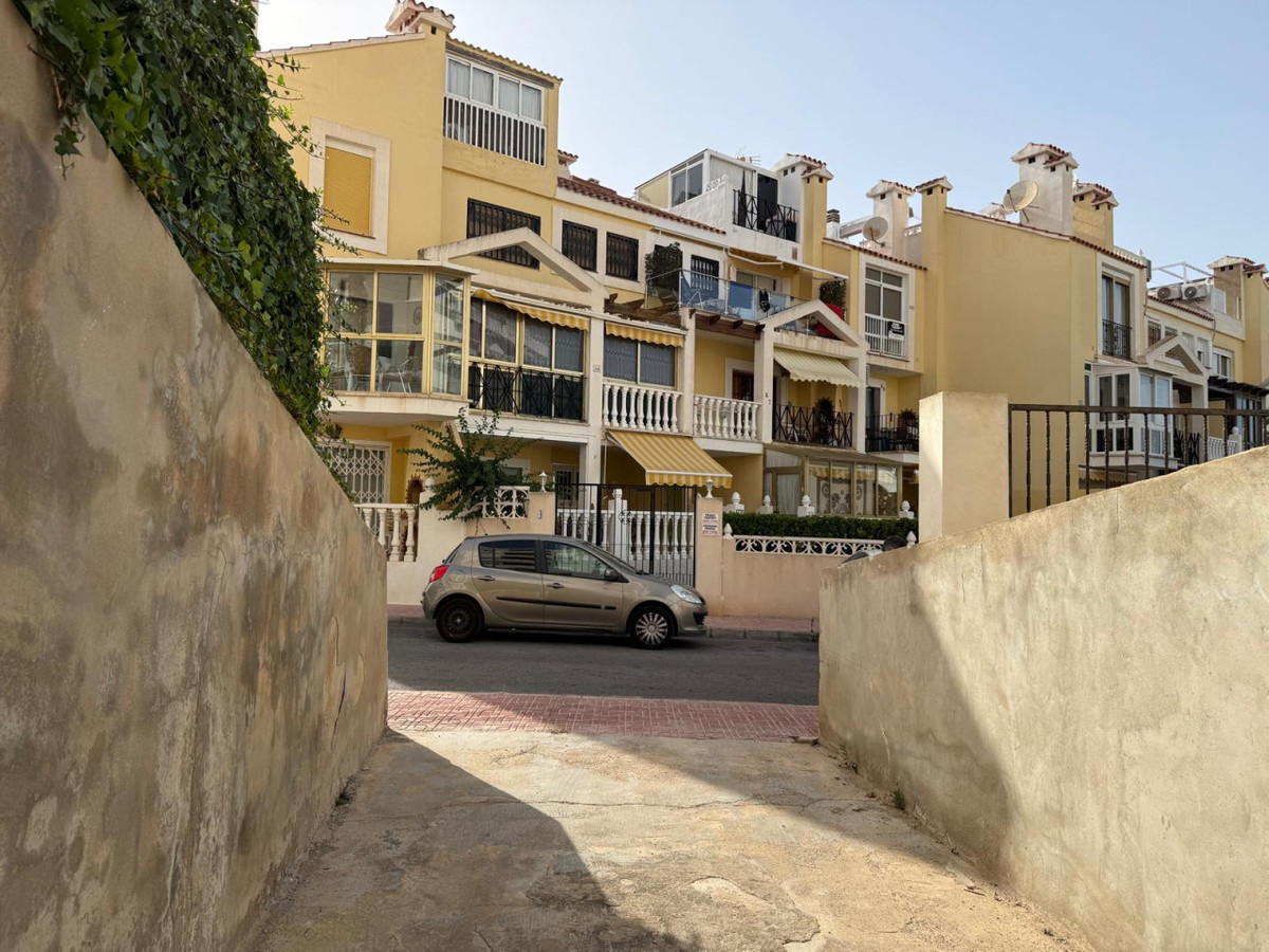 Se vende Garaje  en Costa Blanca, Alicante, España
