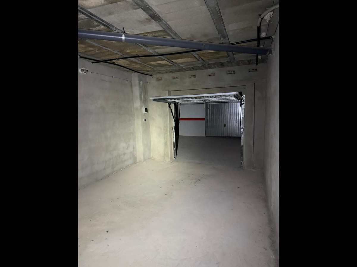 Se vende Garaje  en Costa Blanca, Alicante, España