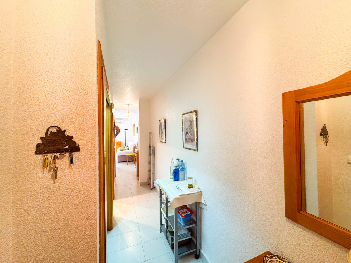 Se vende Apartamento Planta Media de 1 dormitorios en Costa Blanca, Alicante, España