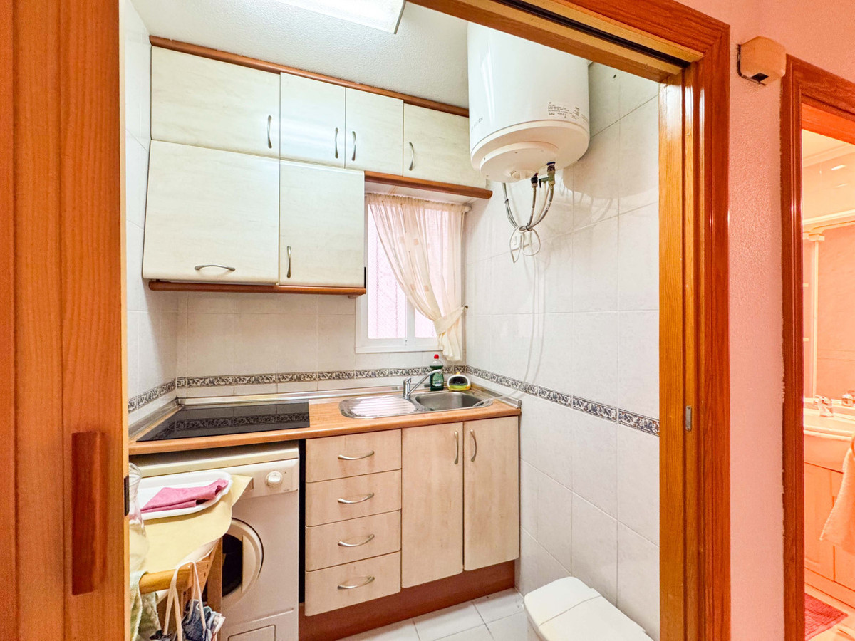 Se vende Apartamento Planta Media de 1 dormitorios en Costa Blanca, Alicante, España