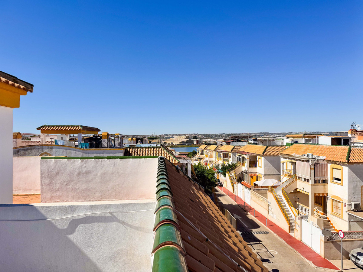 3 Bed Townhouse for sale in Parque De Las Naciones Costa Blanca, Alicante, Spain