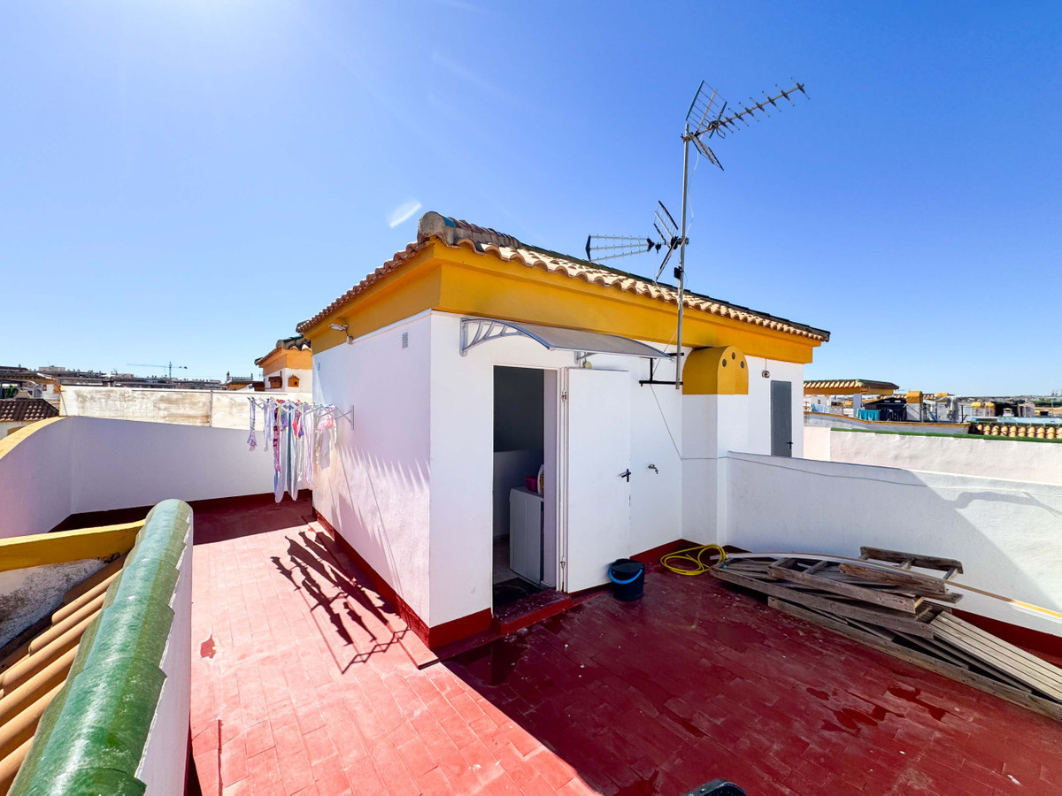 3 Bed Townhouse for sale in Parque De Las Naciones Costa Blanca, Alicante, Spain