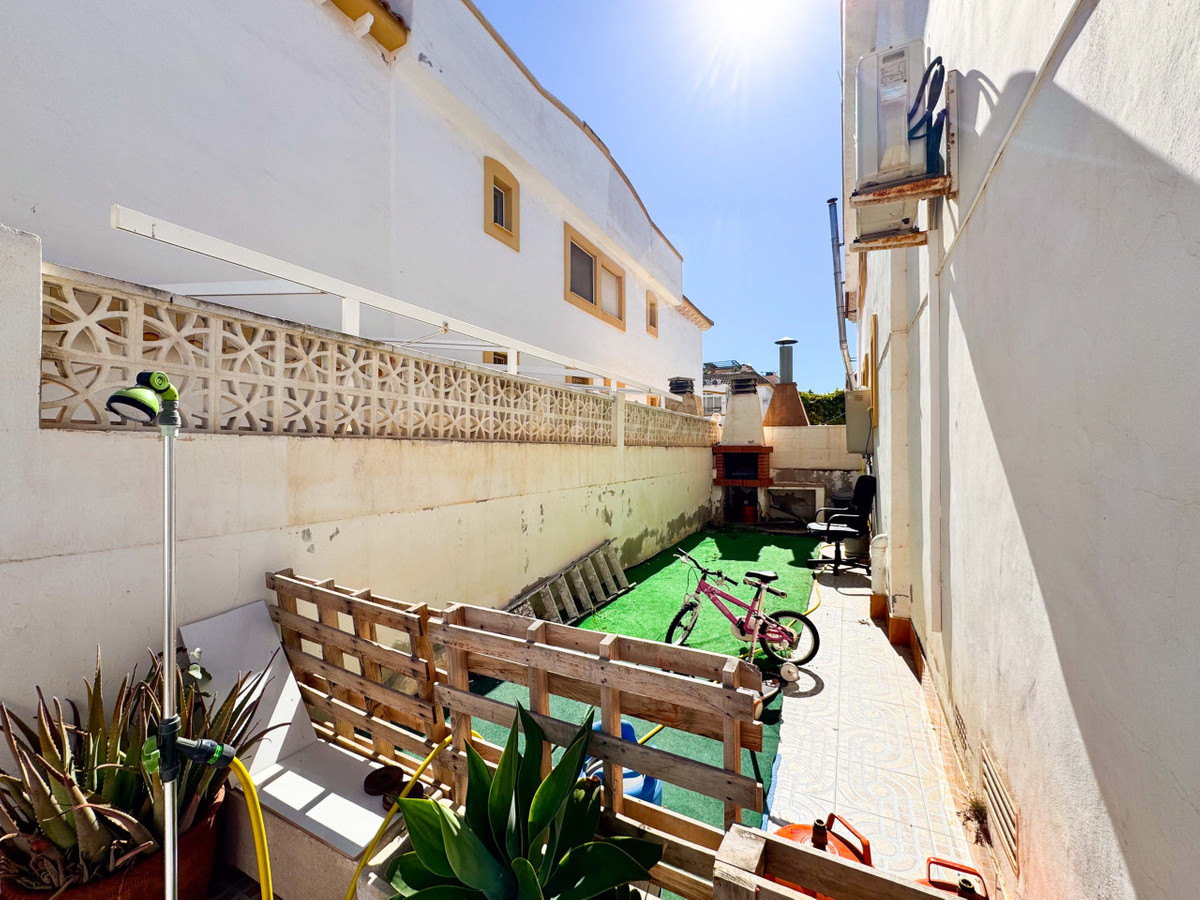 3 Bed Townhouse for sale in Parque De Las Naciones Costa Blanca, Alicante, Spain