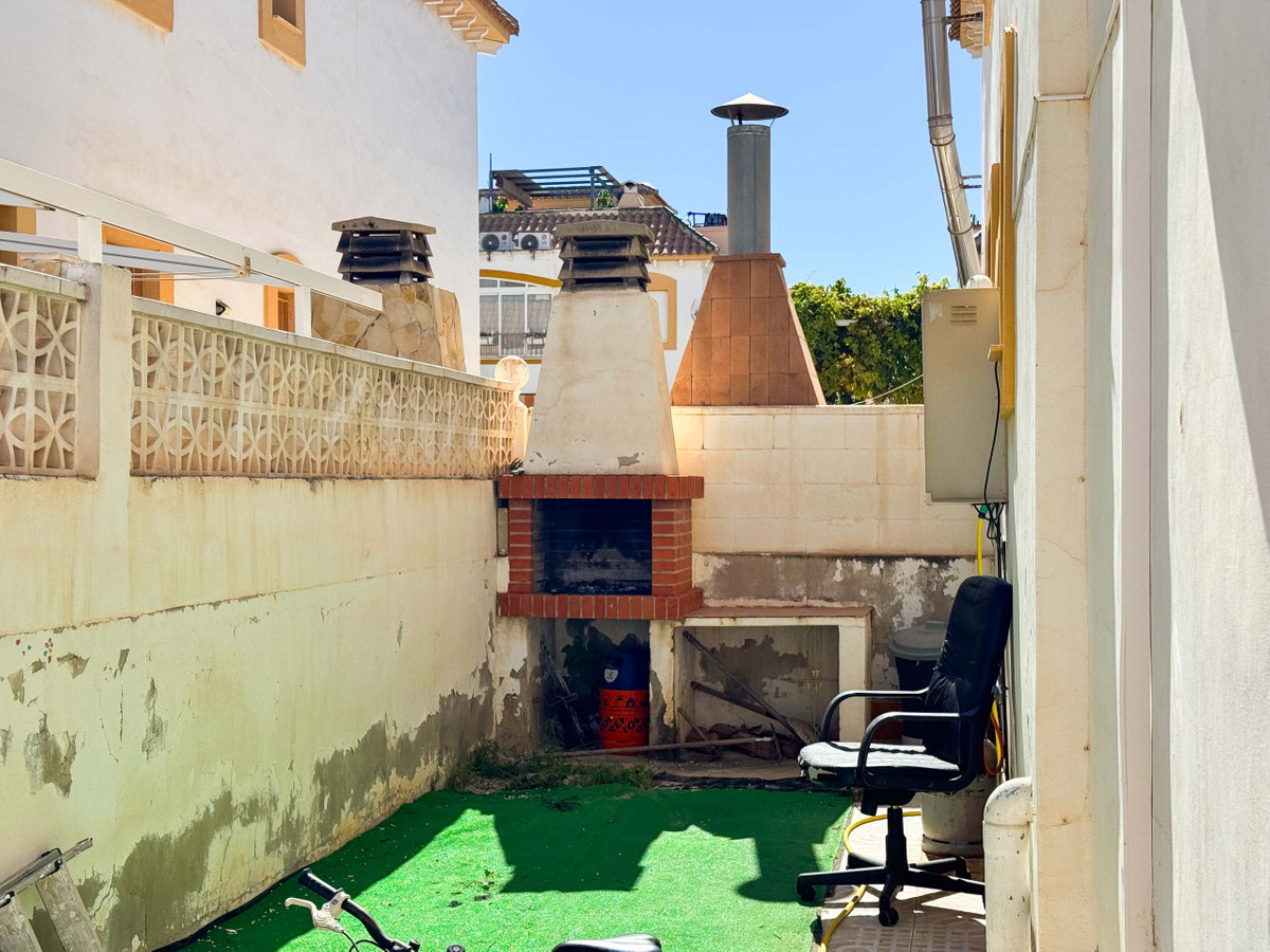 3 Bed Townhouse for sale in Parque De Las Naciones Costa Blanca, Alicante, Spain