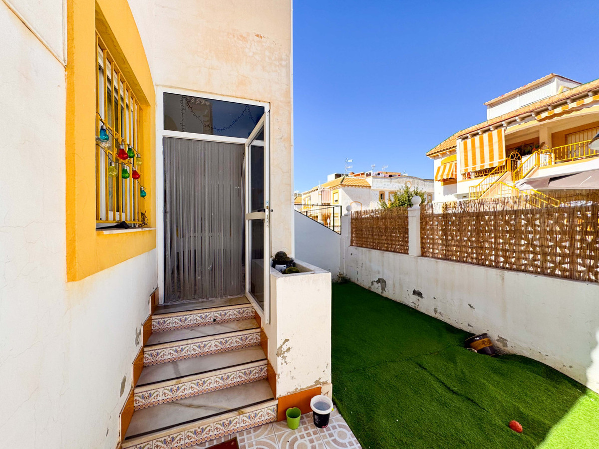 3 Bed Townhouse for sale in Parque De Las Naciones Costa Blanca, Alicante, Spain