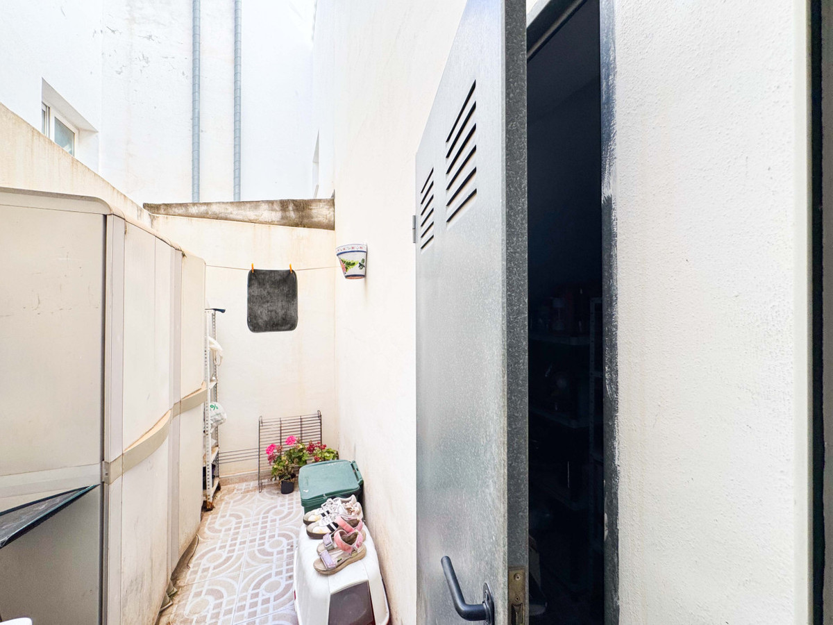3 Bed Townhouse for sale in Parque De Las Naciones Costa Blanca, Alicante, Spain