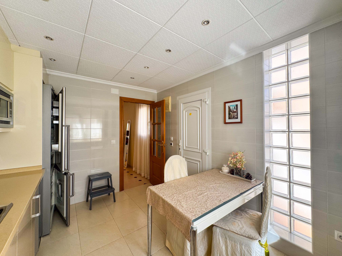 Se vende Adosada de 3 dormitorios en Costa Blanca, Alicante, España