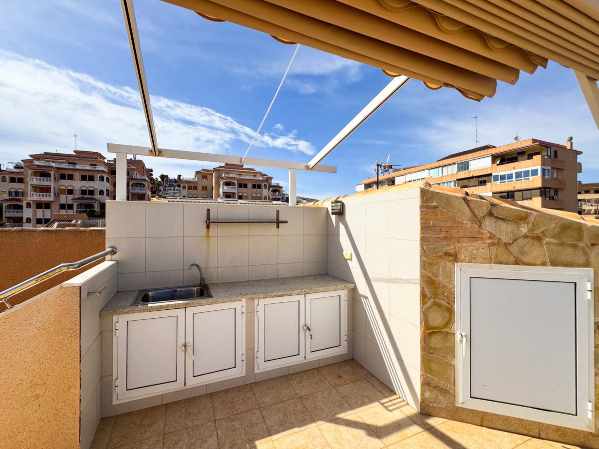 Se vende Adosada de 3 dormitorios en Costa Blanca, Alicante, España