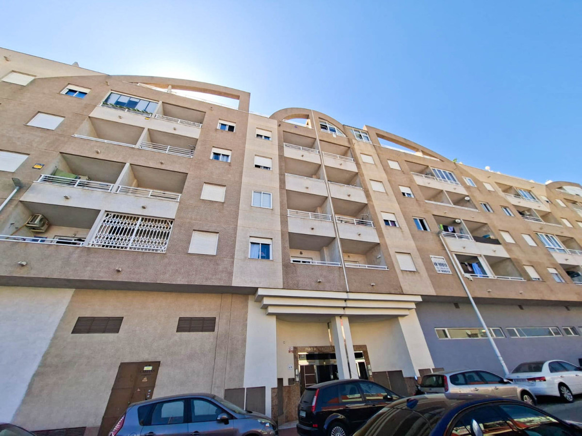 2 Bed Apartment for sale in Torrevieja Costa Blanca, Alicante, Spain