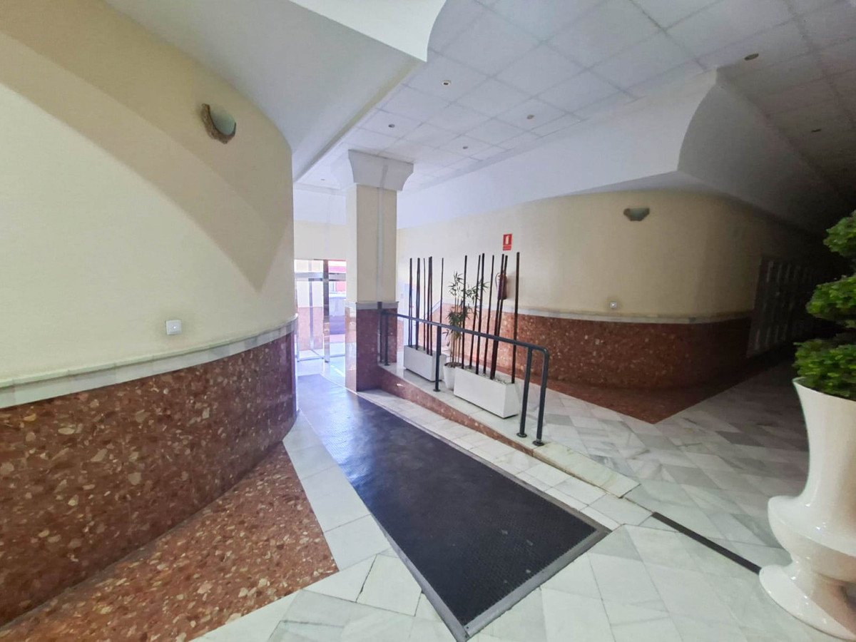 2 Bed Apartment for sale in Torrevieja Costa Blanca, Alicante, Spain