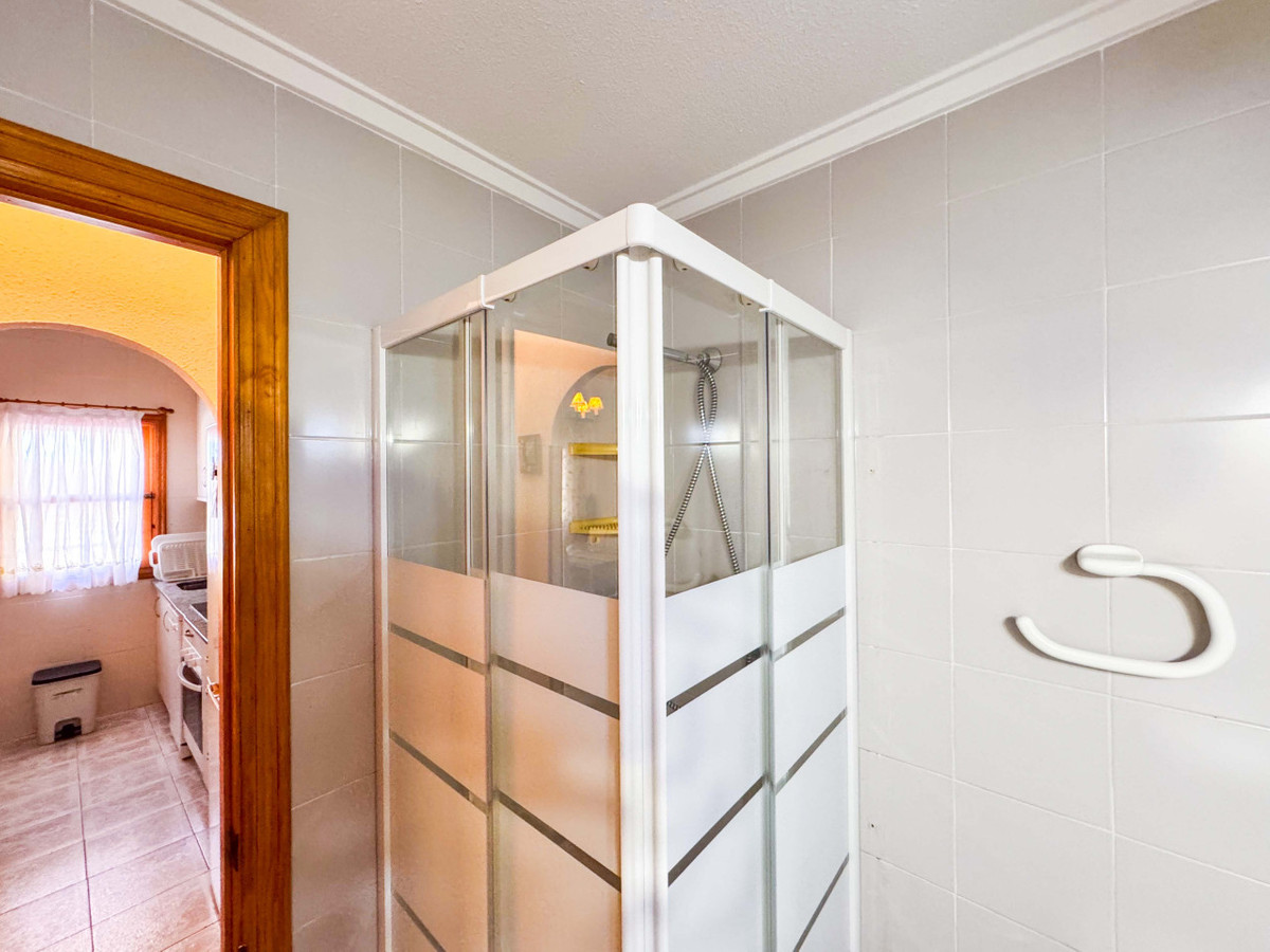 2 Bed Townhouse for sale in Playa De La Mata Costa Blanca, Alicante, Spain