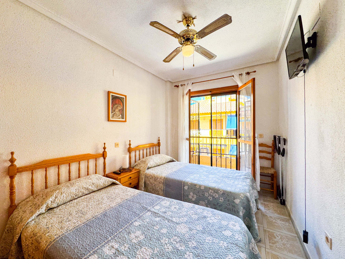 2 Bed Townhouse for sale in Playa De La Mata Costa Blanca, Alicante, Spain