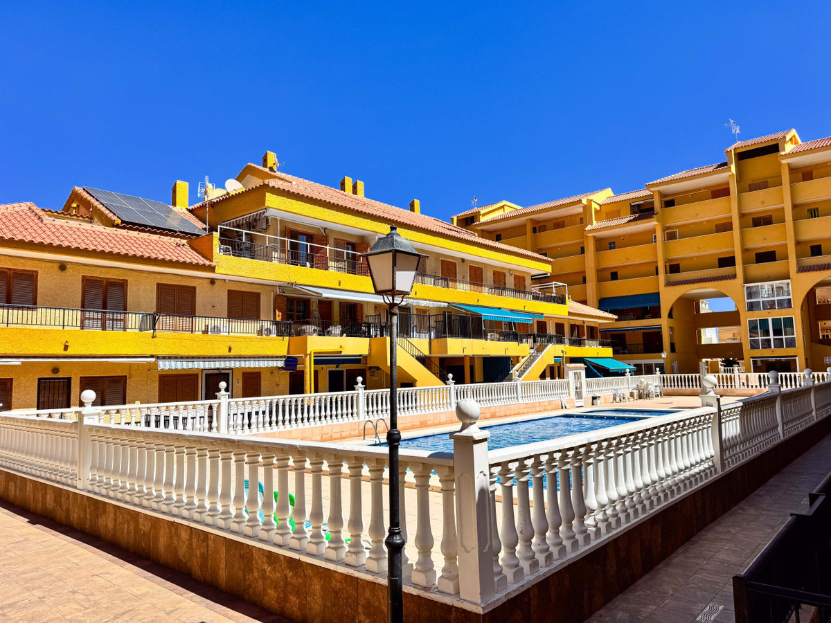 2 Bed Townhouse for sale in Playa De La Mata Costa Blanca, Alicante, Spain