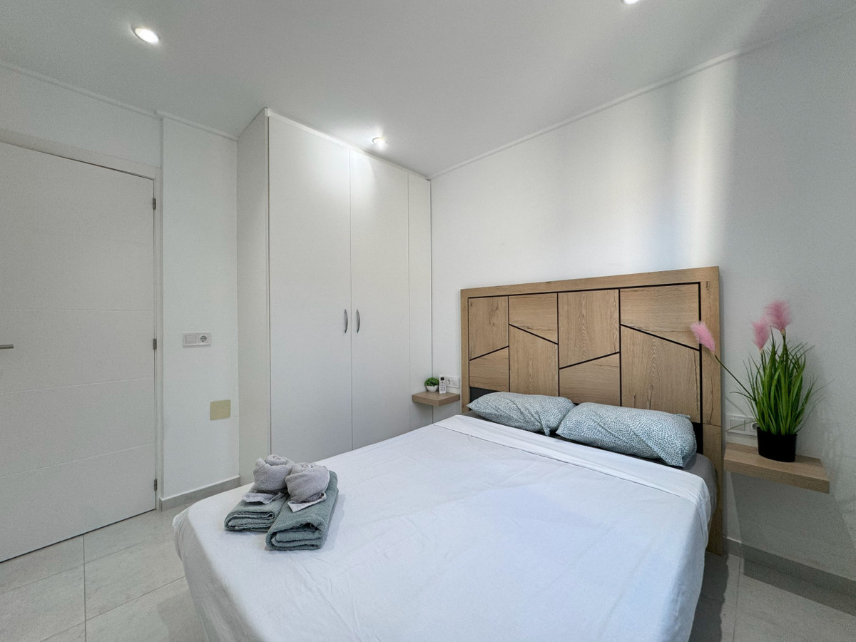 Se vende Bungalow de 2 dormitorios en Costa Blanca, Alicante, España