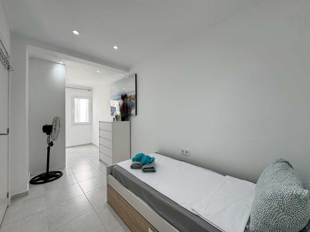 Se vende Bungalow de 2 dormitorios en Costa Blanca, Alicante, España