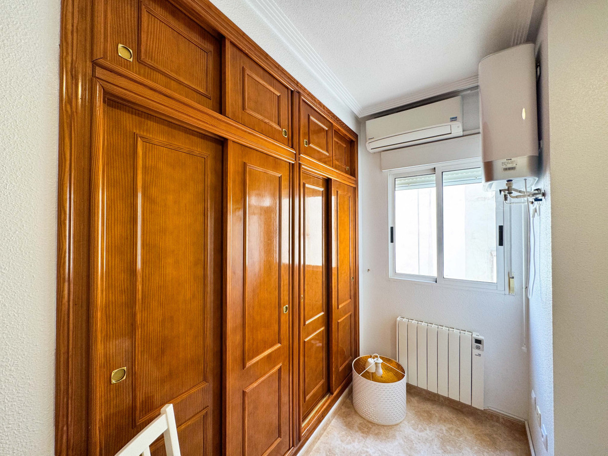 Se vende Ático de 2 dormitorios en Costa Blanca, Alicante, España