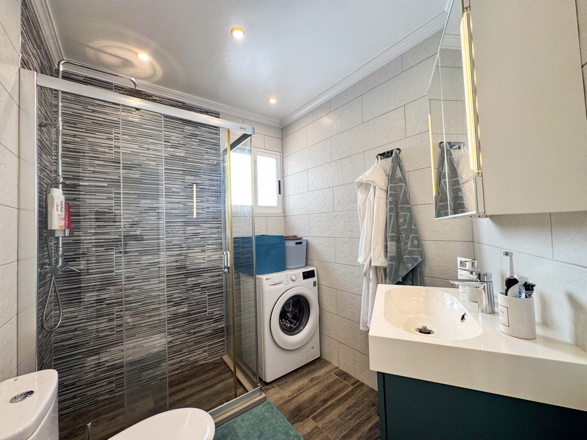 Se vende Ático de 2 dormitorios en Costa Blanca, Alicante, España