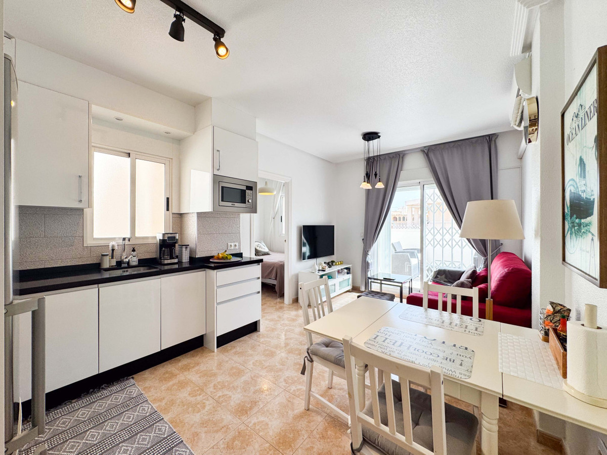 Se vende Ático de 2 dormitorios en Costa Blanca, Alicante, España