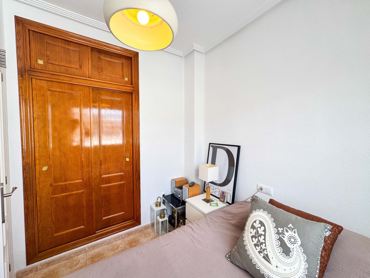 Se vende Ático de 2 dormitorios en Costa Blanca, Alicante, España