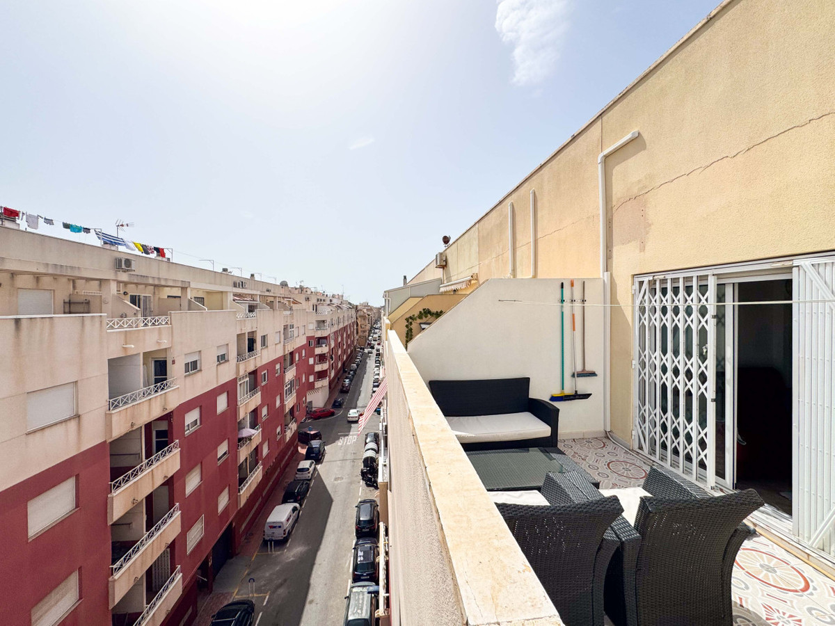 Se vende Ático de 2 dormitorios en Costa Blanca, Alicante, España