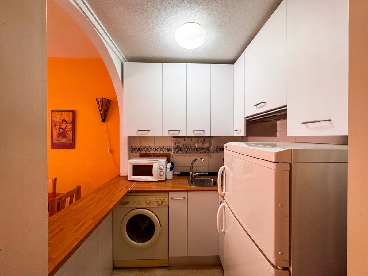 Se vende Apartamento Planta Media de 1 dormitorios en Costa Blanca, Alicante, España