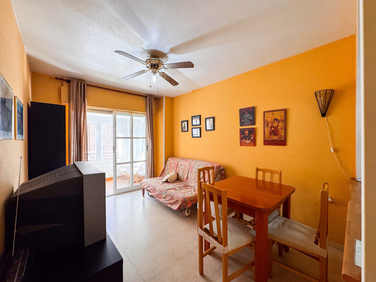 Se vende Apartamento Planta Media de 1 dormitorios en Costa Blanca, Alicante, España