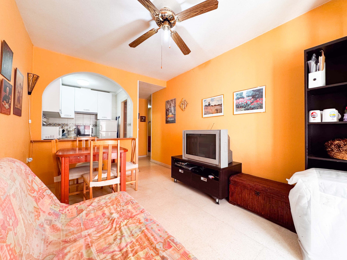 Se vende Apartamento Planta Media de 1 dormitorios en Costa Blanca, Alicante, España