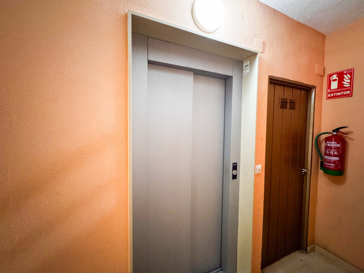 Se vende Apartamento Planta Media de 1 dormitorios en Costa Blanca, Alicante, España