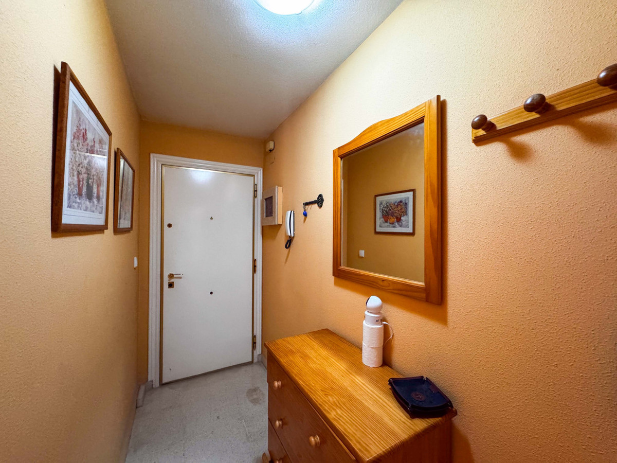 Se vende Apartamento Planta Media de 1 dormitorios en Costa Blanca, Alicante, España
