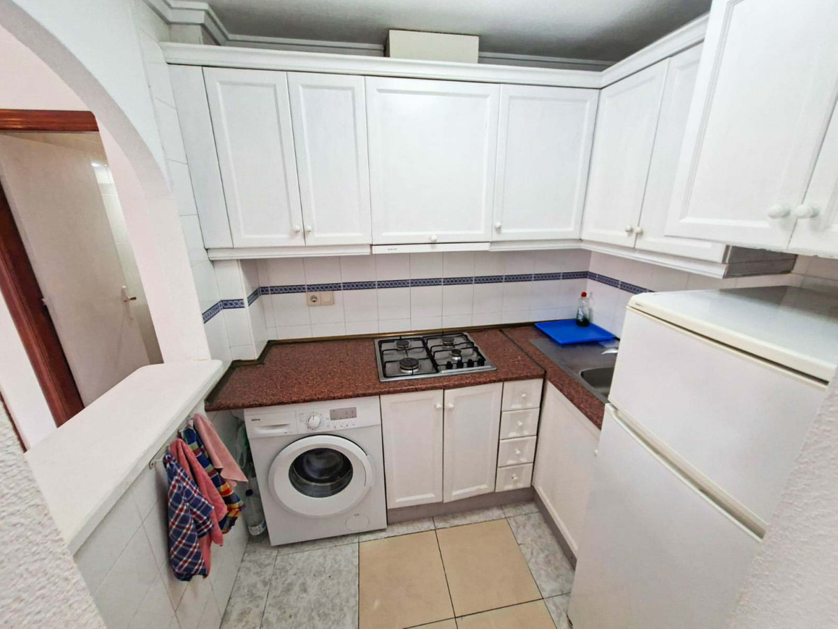 Se vende Apartamento Planta Media de 2 dormitorios en Costa Blanca, Alicante, España