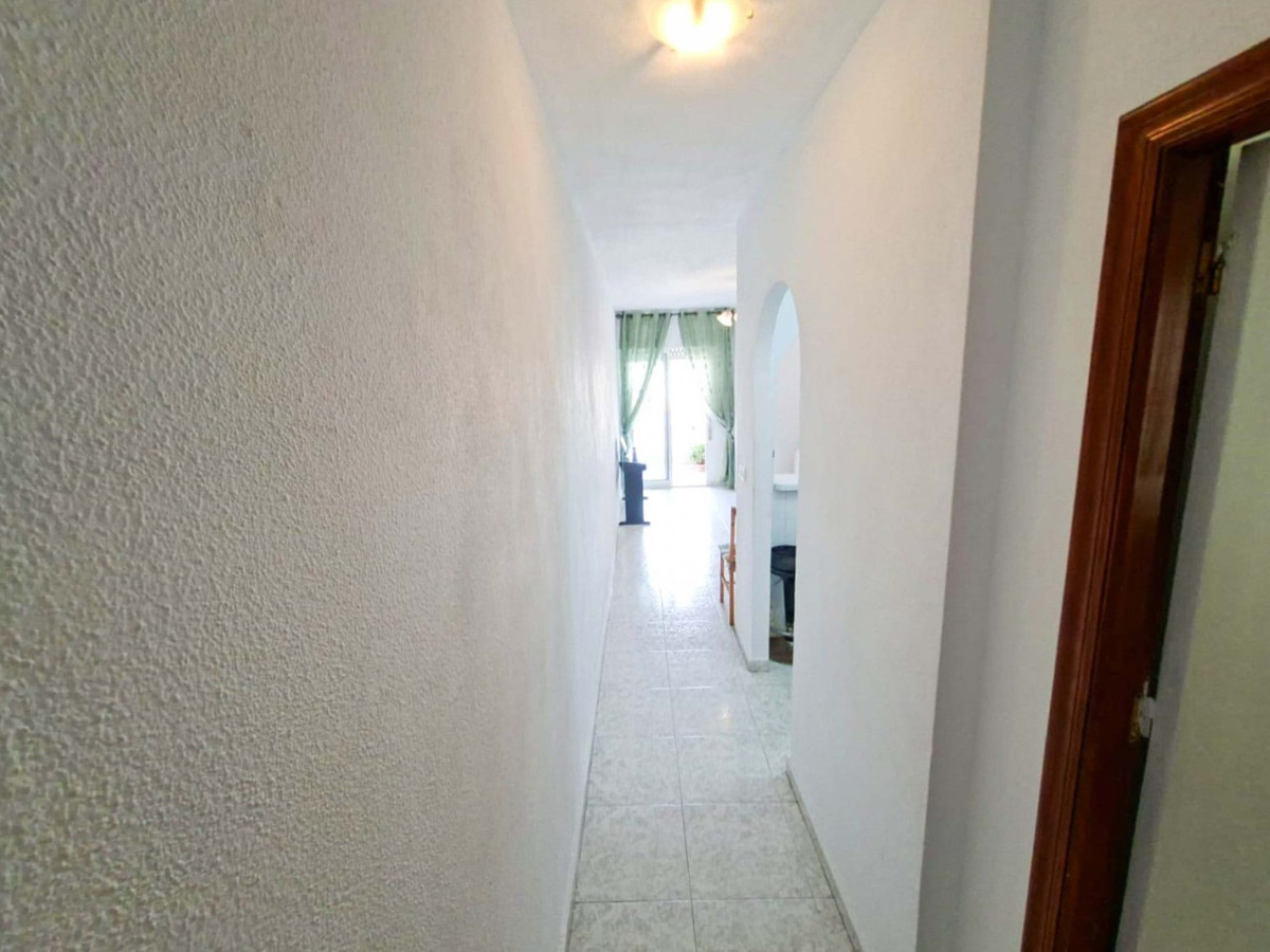 Se vende Apartamento Planta Media de 2 dormitorios en Costa Blanca, Alicante, España