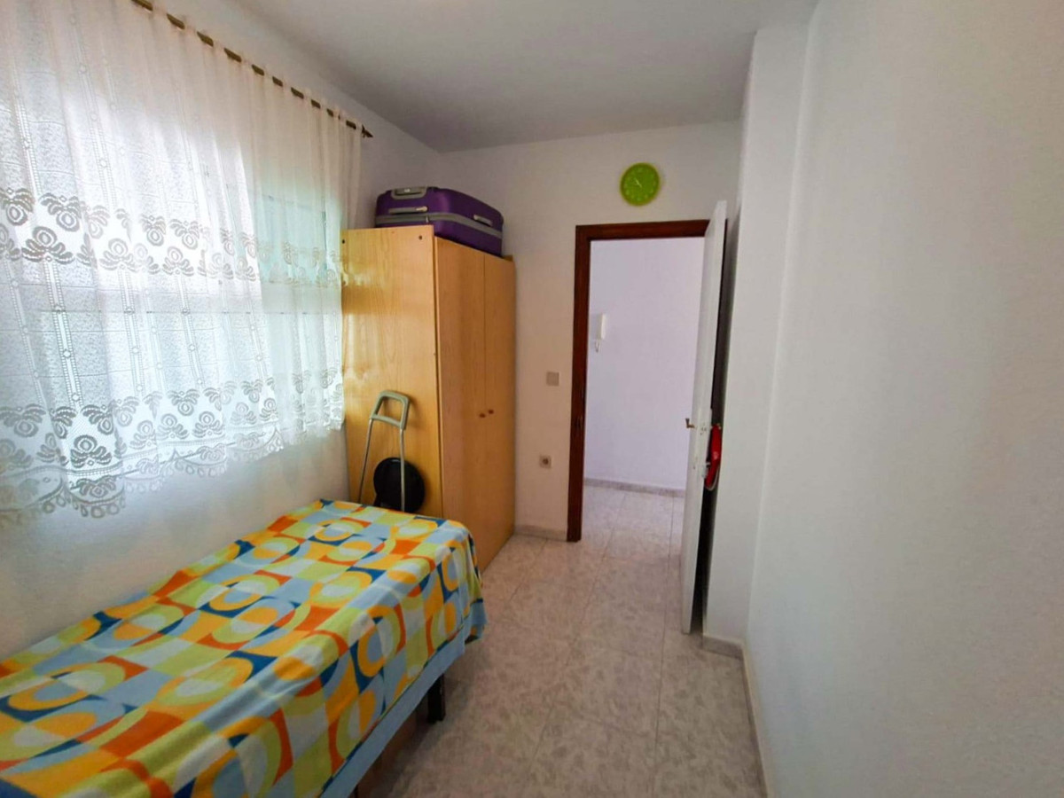 Se vende Apartamento Planta Media de 2 dormitorios en Costa Blanca, Alicante, España
