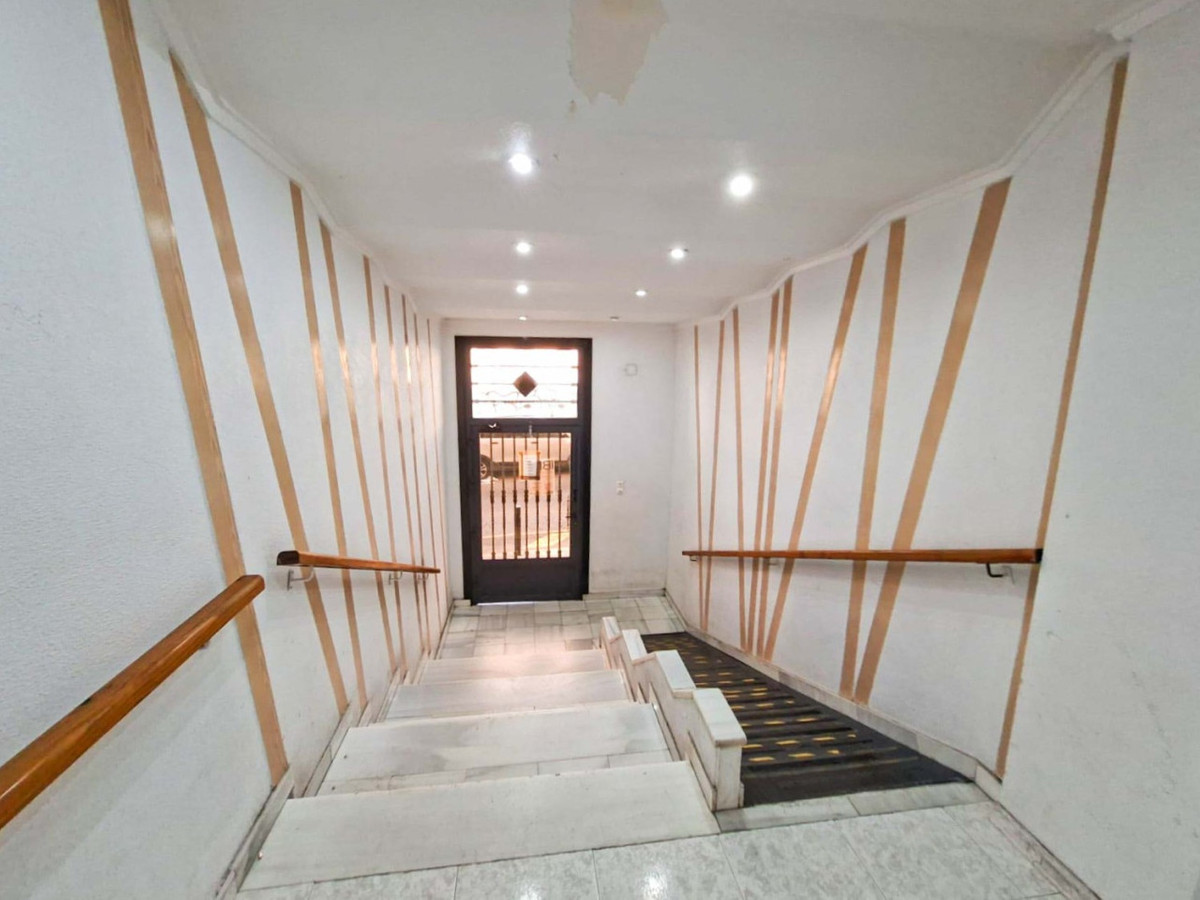 Se vende Apartamento Planta Media de 2 dormitorios en Costa Blanca, Alicante, España