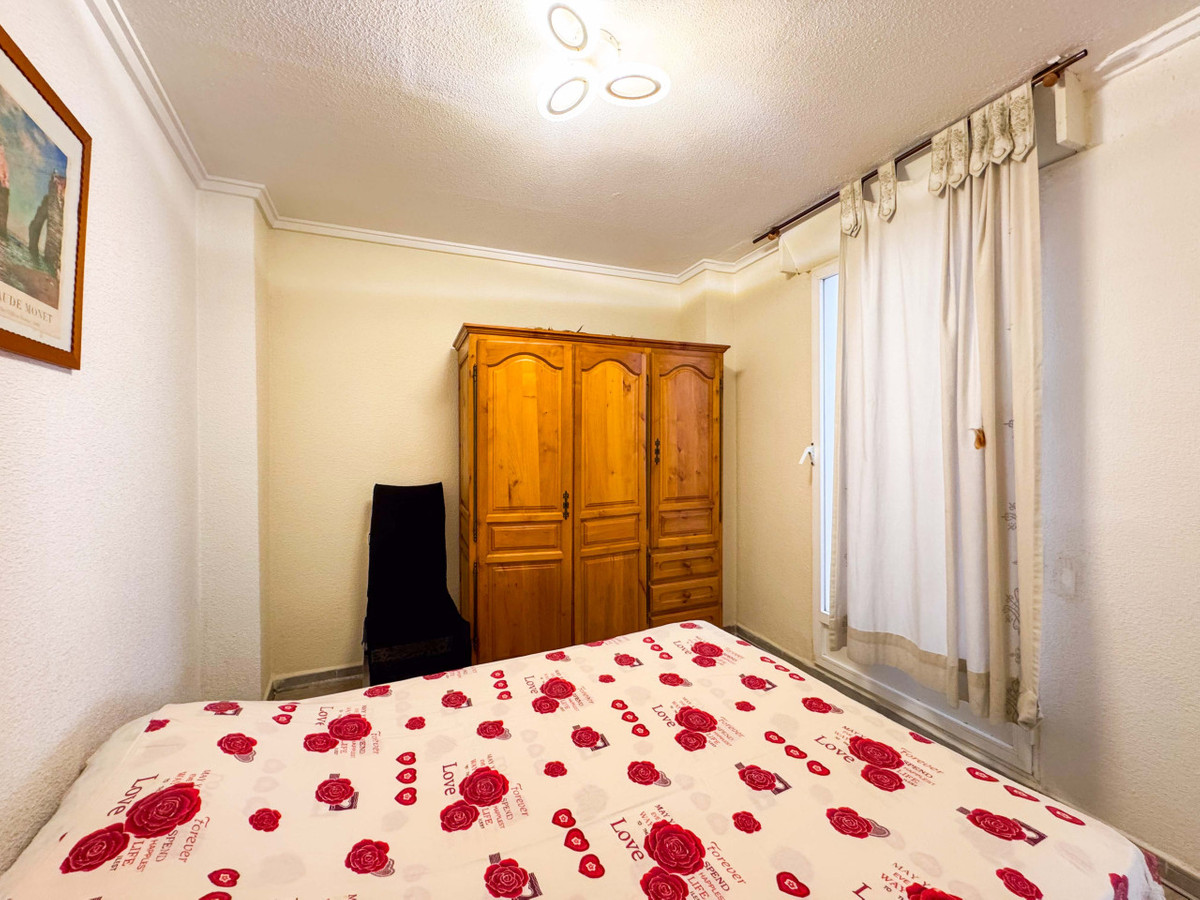 Se vende Apartamento Planta Media de 2 dormitorios en Costa Blanca, Alicante, España