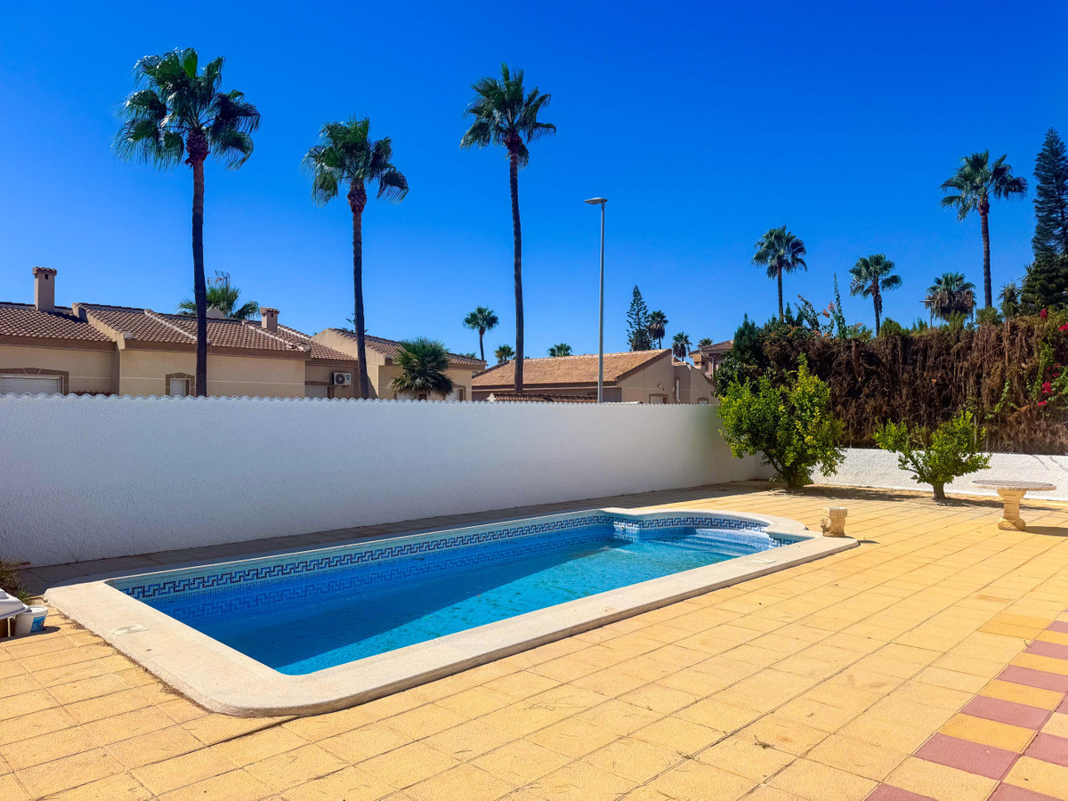 4 Bed Townhouse for sale in Ciudad Quesada Costa Blanca, Alicante, Spain