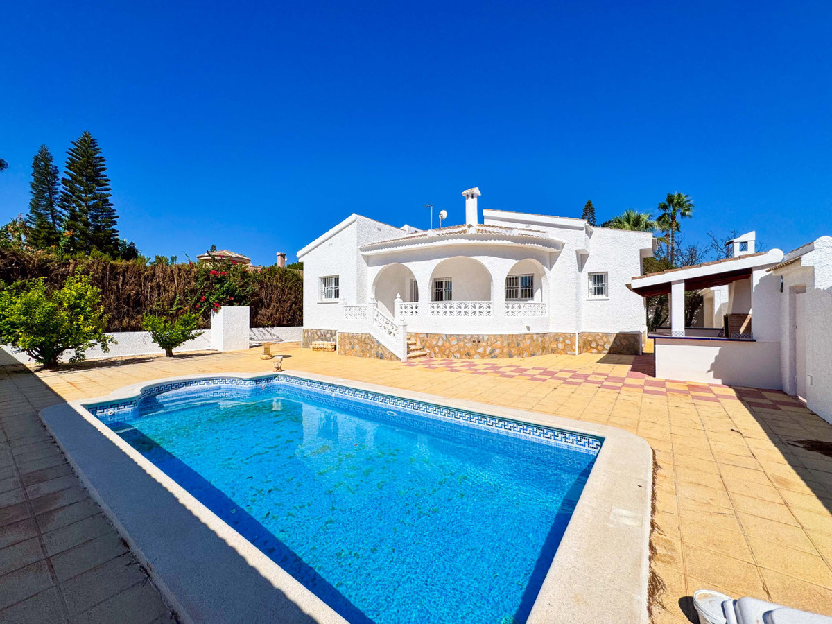 4 Bed Townhouse for sale in Ciudad Quesada Costa Blanca, Alicante, Spain