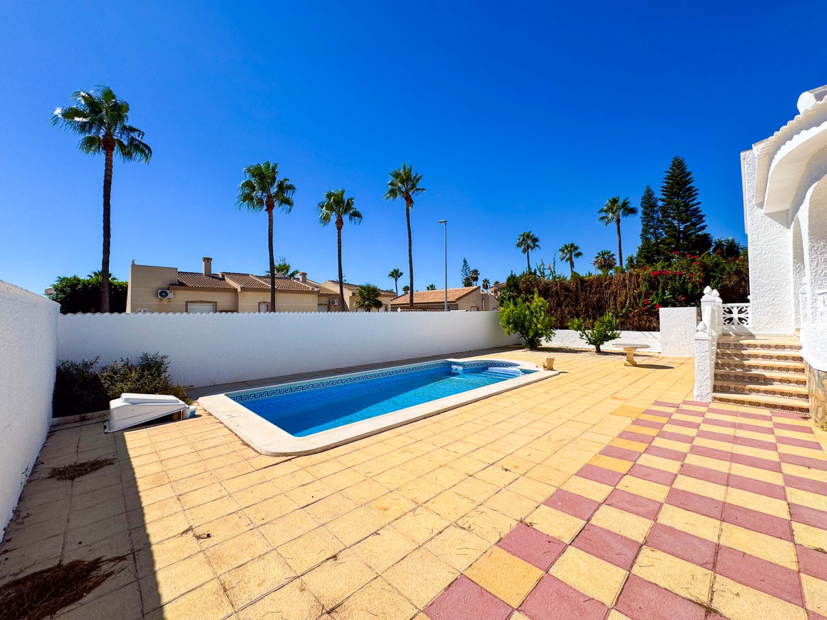 4 Bed Townhouse for sale in Ciudad Quesada Costa Blanca, Alicante, Spain