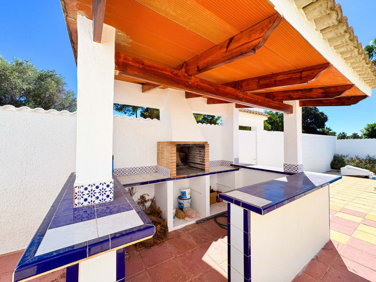 4 Bed Townhouse for sale in Ciudad Quesada Costa Blanca, Alicante, Spain