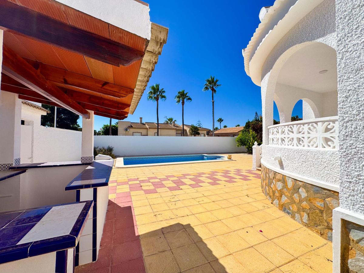 4 Bed Townhouse for sale in Ciudad Quesada Costa Blanca, Alicante, Spain